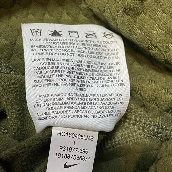 Nike Pro Women’s Army Green Hyperwarm Training Long Sleeve Hoodie Top Size L - Picture 12 of 15